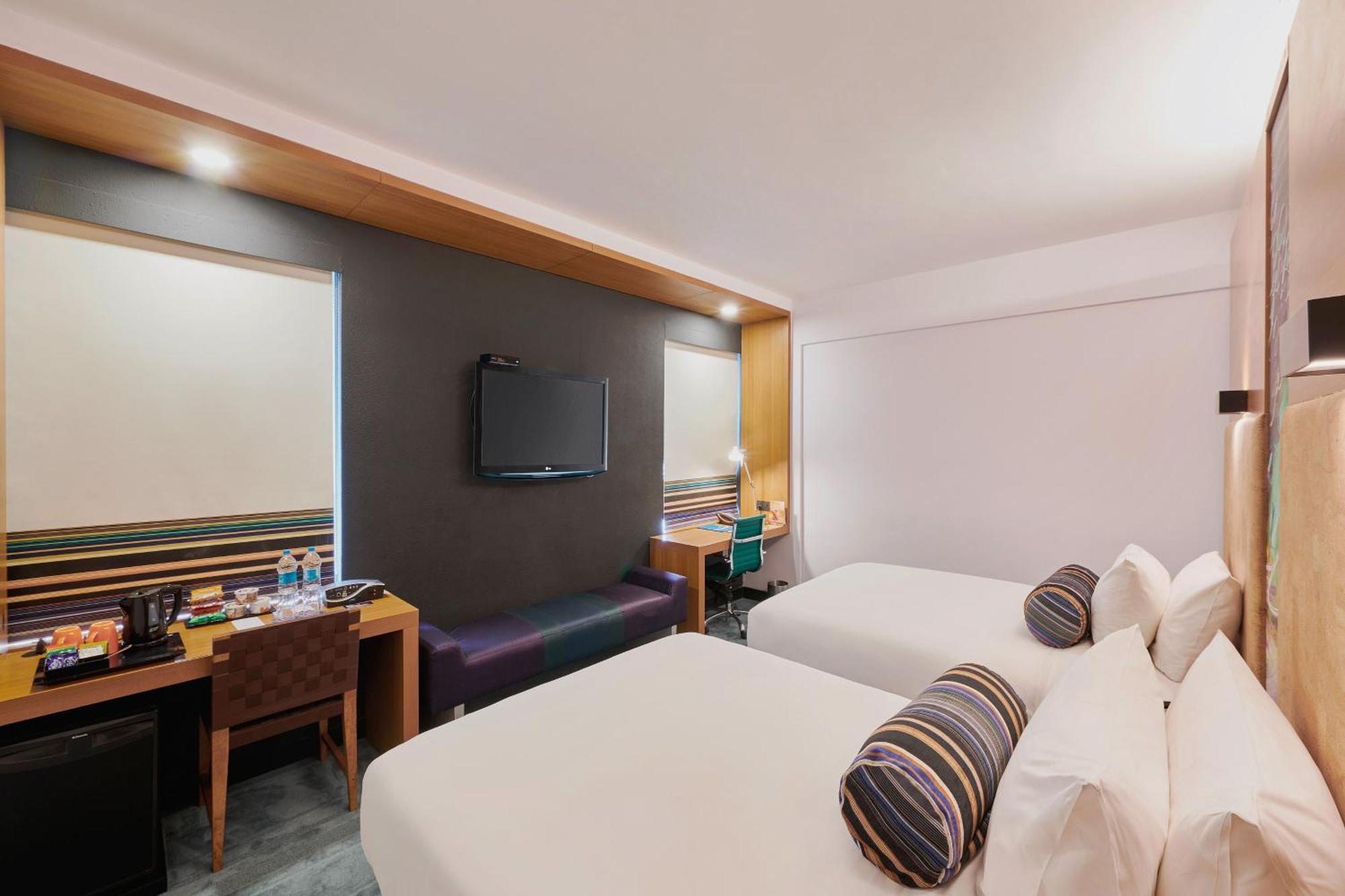 Aloft Bengaluru Whitefield Hotel Екстериор снимка