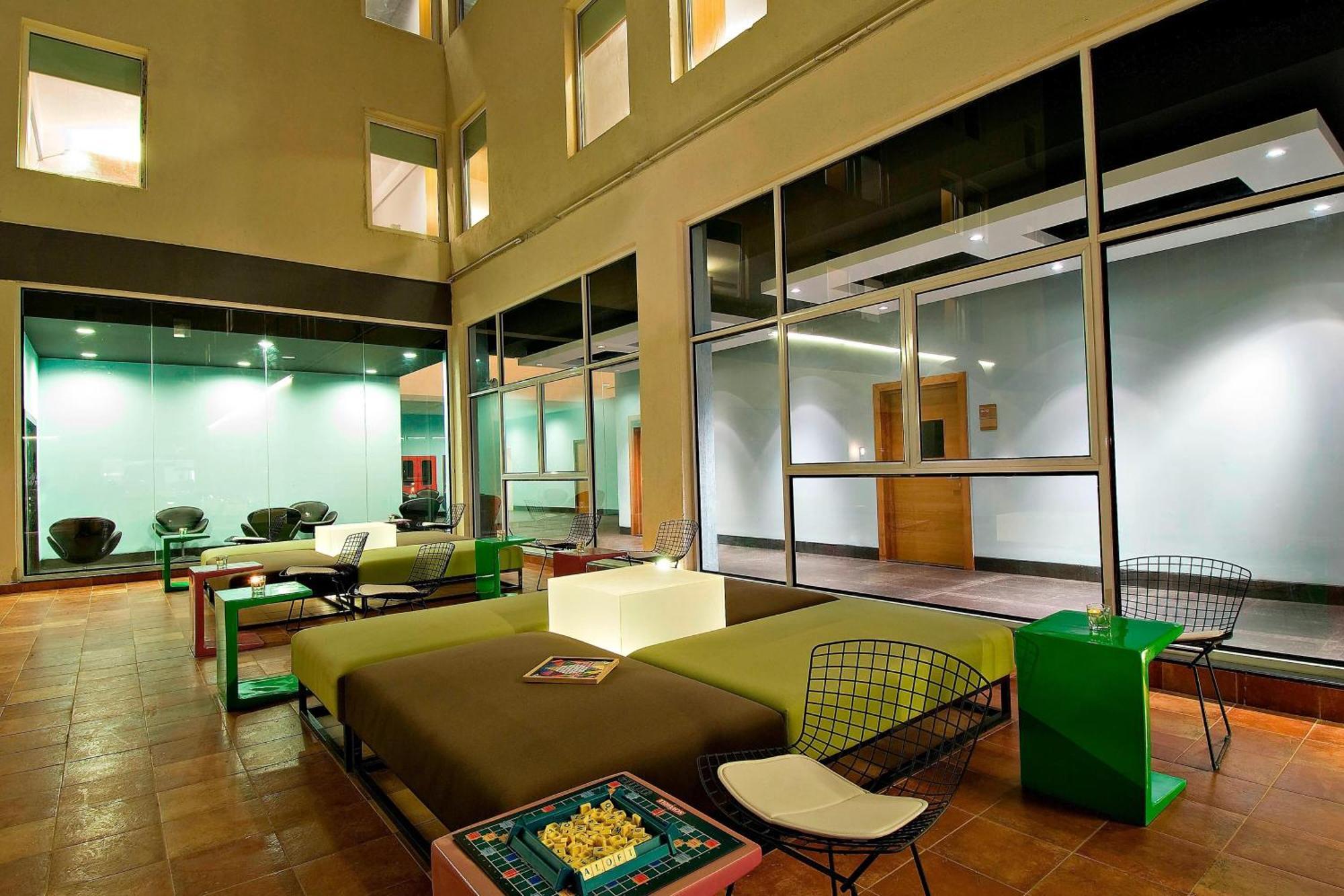 Aloft Bengaluru Whitefield Hotel Екстериор снимка